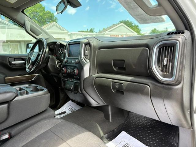 2021 Chevrolet Silverado 1500 2WD Crew Cab Short Bed LT