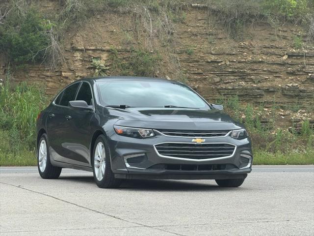 2017 Chevrolet Malibu 1LT for sale in Woodbury, TN