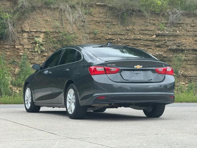 2017 Chevrolet Malibu 1LT