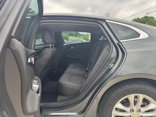 2017 Chevrolet Malibu 1LT