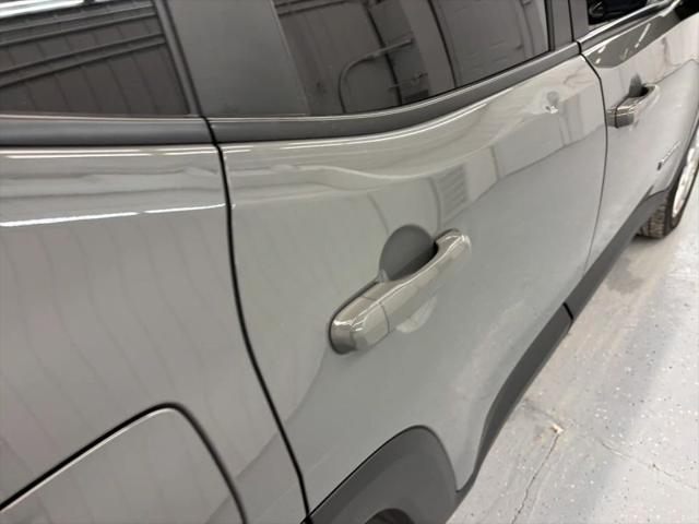 2021 Jeep Renegade Latitude FWD