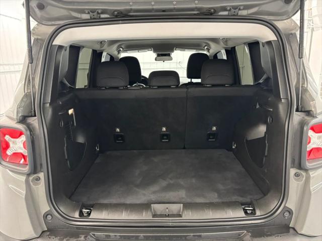 2021 Jeep Renegade Latitude FWD