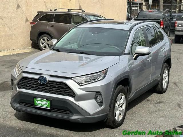 2020 Toyota RAV4 Hybrid XLE