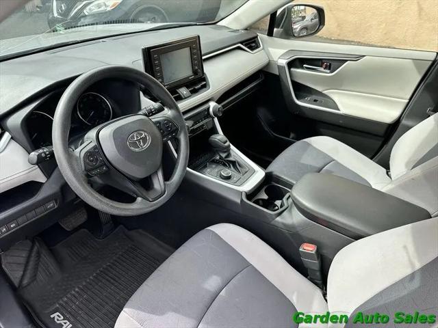 2020 Toyota RAV4 Hybrid XLE