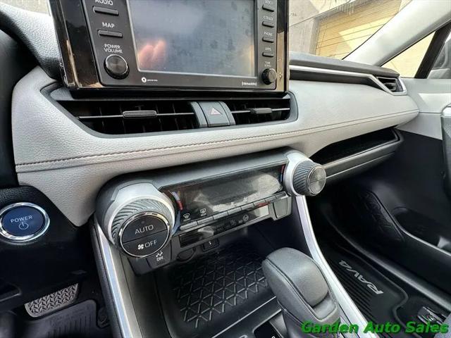2020 Toyota RAV4 Hybrid XLE