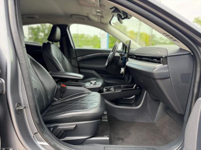 2021 Ford Mustang Mach-E Select