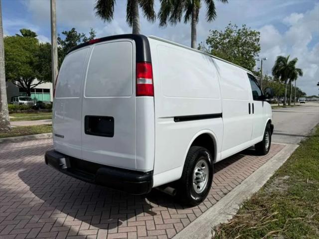 2022 Chevrolet Express Cargo Van RWD 2500 Regular Wheelbase WT