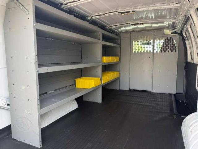 2022 Chevrolet Express Cargo Van RWD 2500 Regular Wheelbase WT