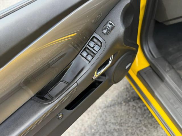 2011 Chevrolet Camaro 2LT