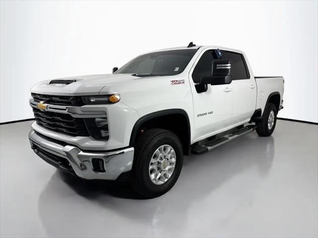 2025 Chevrolet Silverado 2500HD 4WD Crew Cab Standard Bed LT