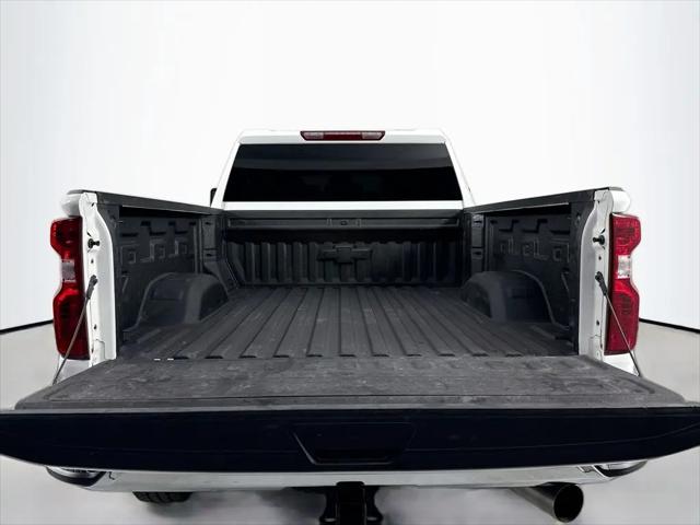 2025 Chevrolet Silverado 2500HD 4WD Crew Cab Standard Bed LT