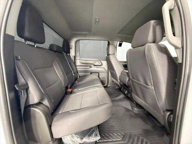 2025 Chevrolet Silverado 2500HD 4WD Crew Cab Standard Bed LT