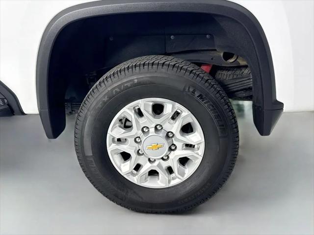 2025 Chevrolet Silverado 2500HD 4WD Crew Cab Standard Bed LT