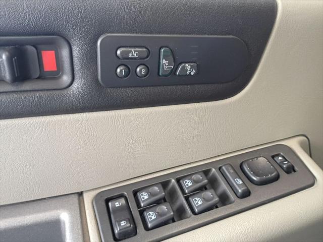 2003 HUMMER H2 Base