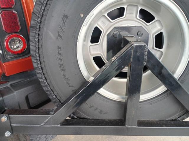 2003 HUMMER H2 Base