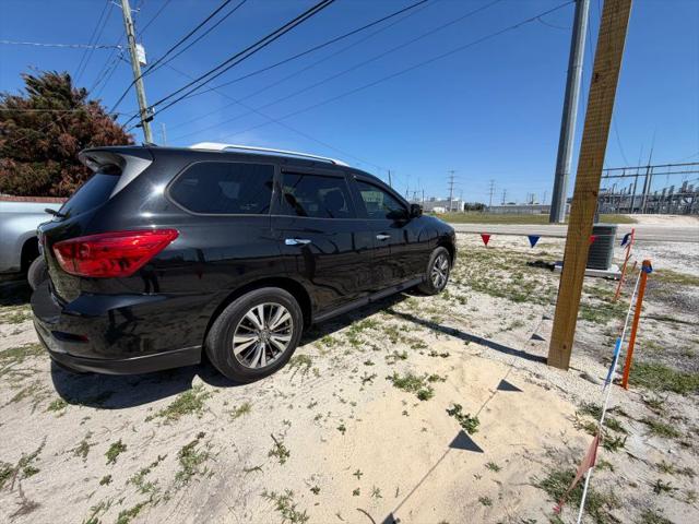 2020 Nissan Pathfinder SL 2WD