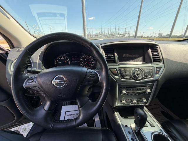 2020 Nissan Pathfinder SL 2WD