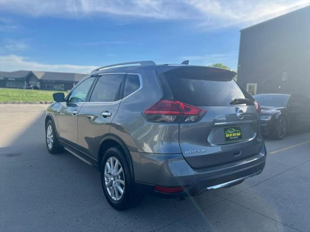 2017 Nissan Rogue SV
