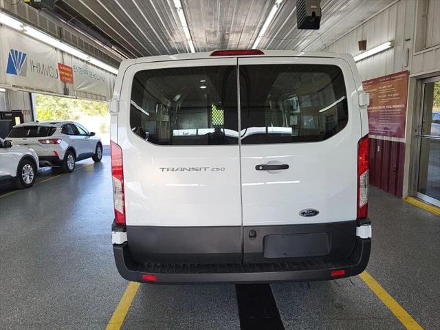 2024 Ford Transit Cargo Van w/RWB