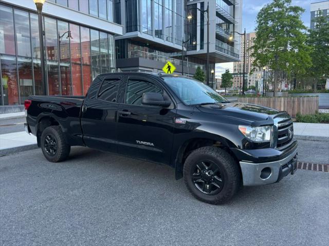 2013 Toyota Tundra Grade 5.7L V8