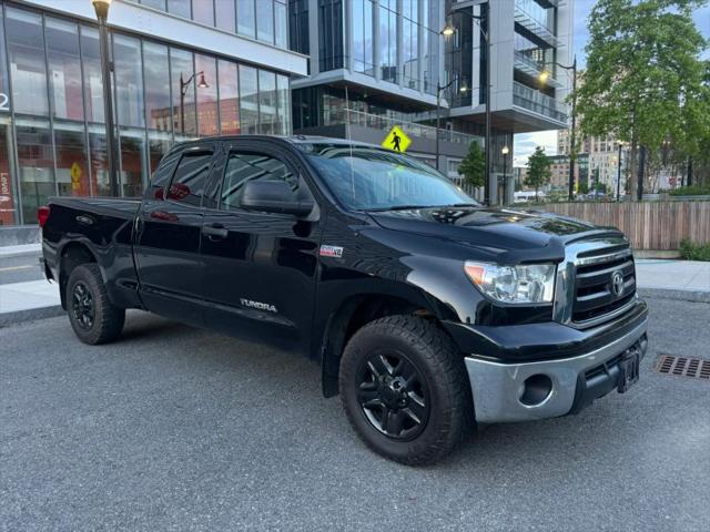 2013 Toyota Tundra Grade 5.7L V8