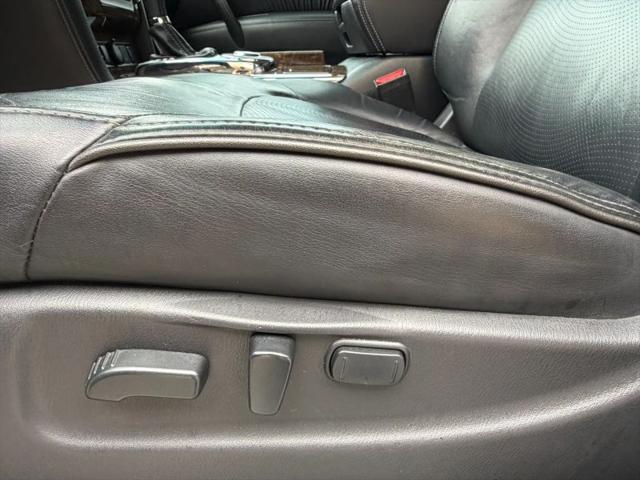 2016 INFINITI QX80 Base