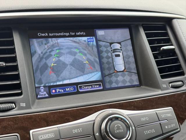 2016 INFINITI QX80 Base