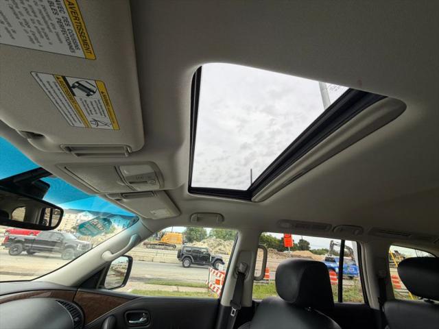2016 INFINITI QX80 Base