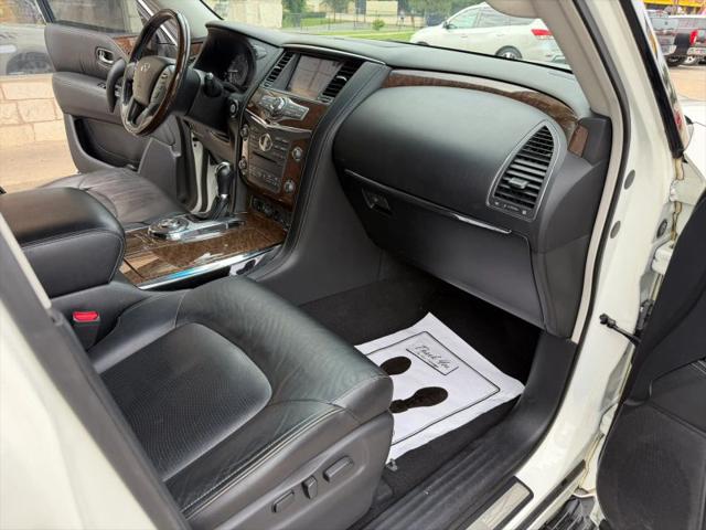 2016 INFINITI QX80 Base