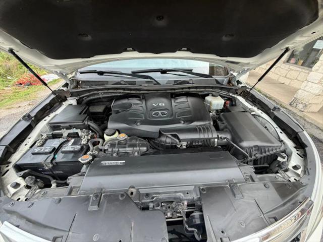 2016 INFINITI QX80 Base