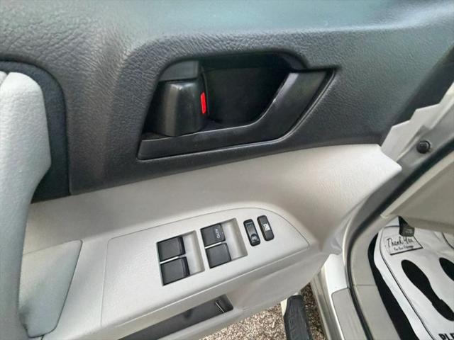 2011 Toyota Highlander Base