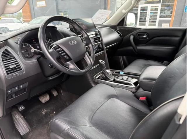 2024 INFINITI QX80 LUXE AWD