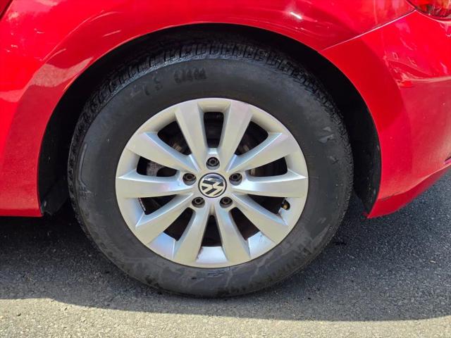 2016 Volkswagen Beetle 1.8T Fleet Edition