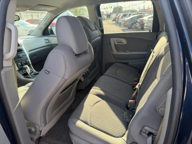2012 Chevrolet Traverse LS