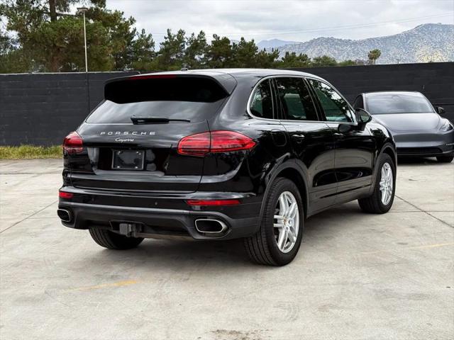 2016 Porsche Cayenne Base
