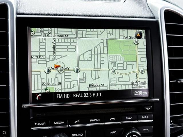 2016 Porsche Cayenne Base