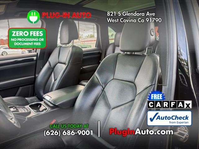 2016 Porsche Cayenne Base