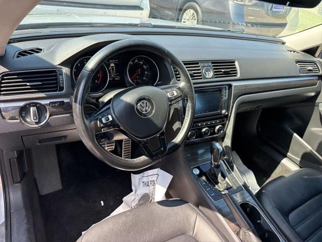 2016 Volkswagen Passat 1.8T SEL