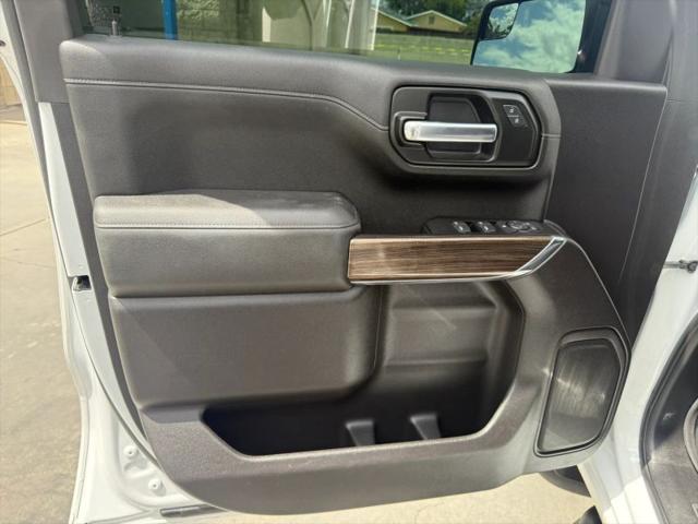 2020 Chevrolet Silverado 1500 4WD Crew Cab Short Bed RST