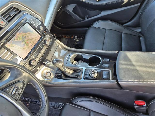 2022 Nissan Maxima SV Xtronic CVT