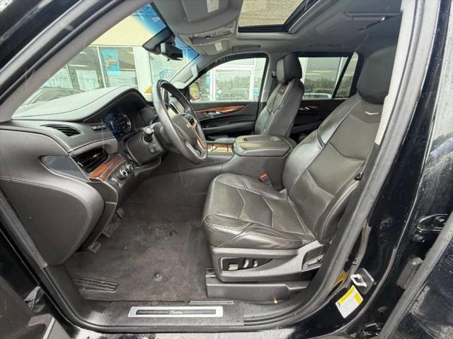 2019 Cadillac Escalade Luxury