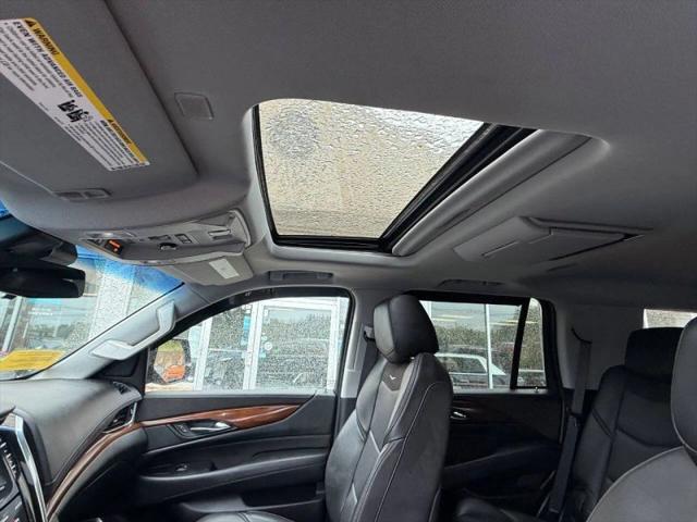 2019 Cadillac Escalade Luxury