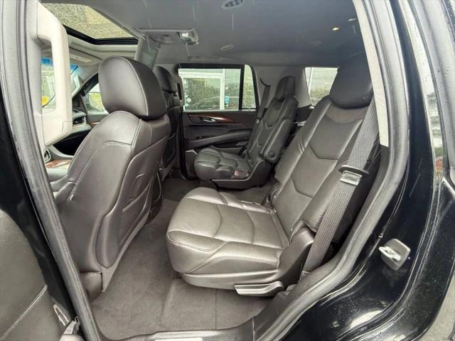 2019 Cadillac Escalade Luxury
