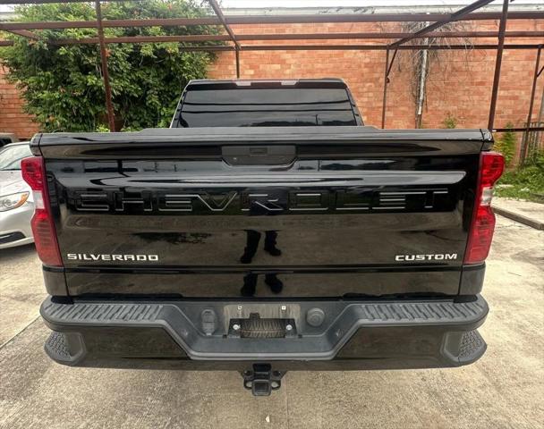 2020 Chevrolet Silverado 1500 2WD Crew Cab Short Bed Custom