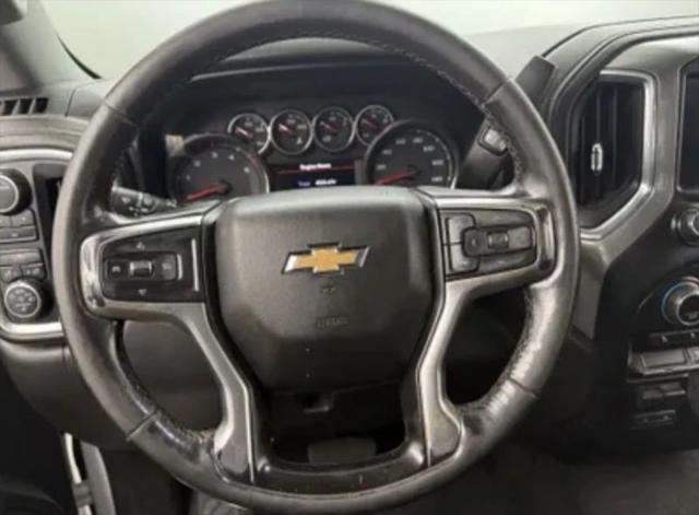 2020 Chevrolet Silverado 1500 2WD Crew Cab Short Bed Custom