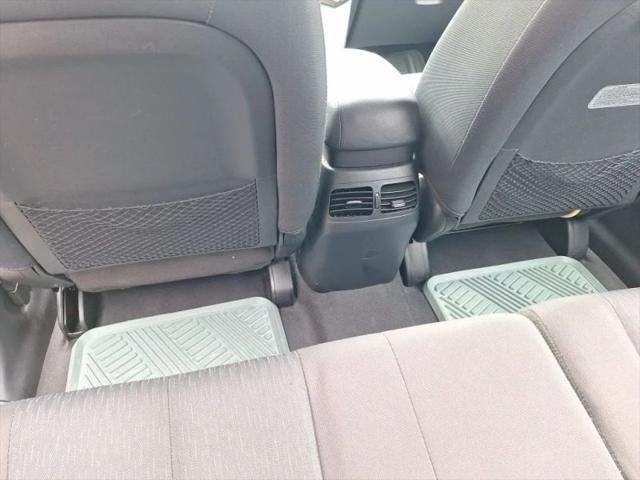 2009 Kia Rondo LX