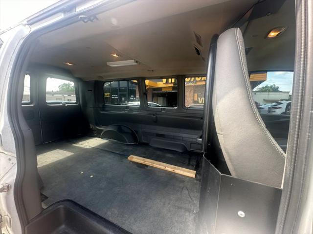 2014 Chevrolet Express LT