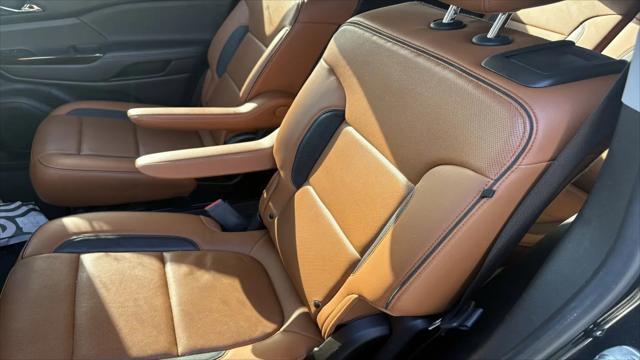 2020 GMC Acadia AWD AT4