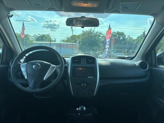 2017 Nissan Versa 1.6 SV
