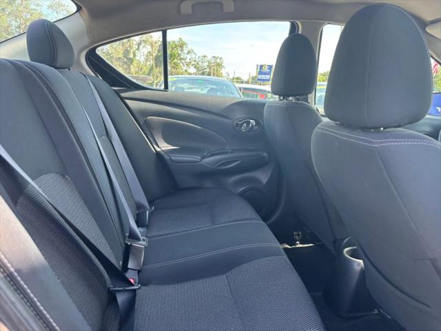 2017 Nissan Versa 1.6 SV